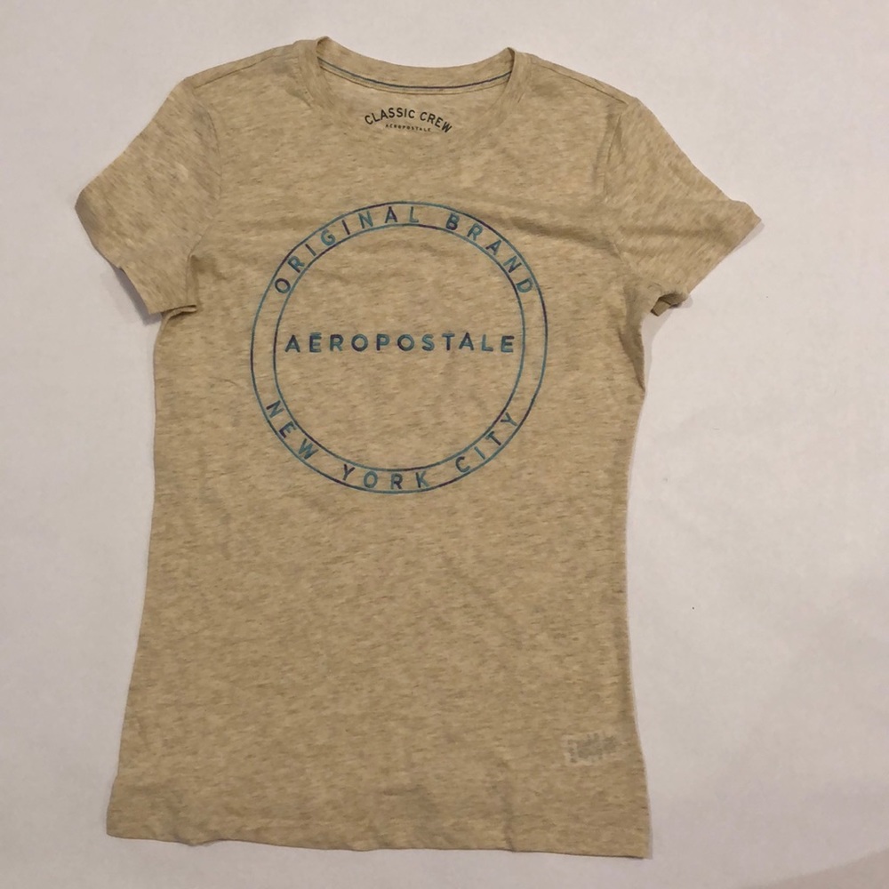NEW W/ TAGS - Aeropostale tee w/ embroidered logo